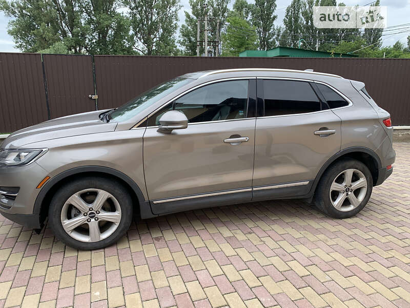Внедорожник / Кроссовер Lincoln MKC 2016 в Виннице