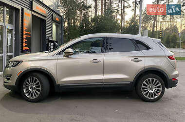 Внедорожник / Кроссовер Lincoln MKC 2015 в 