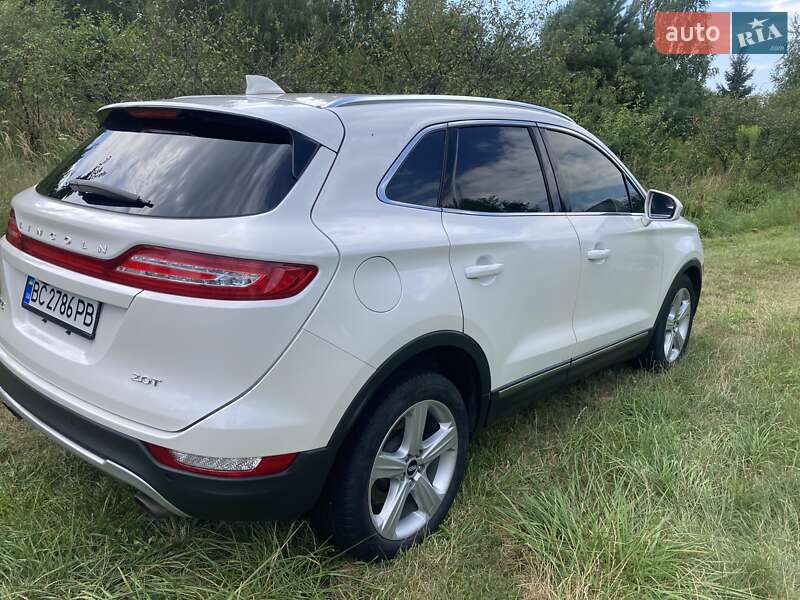 Позашляховик / Кросовер Lincoln MKC 2016 в Шептицькому