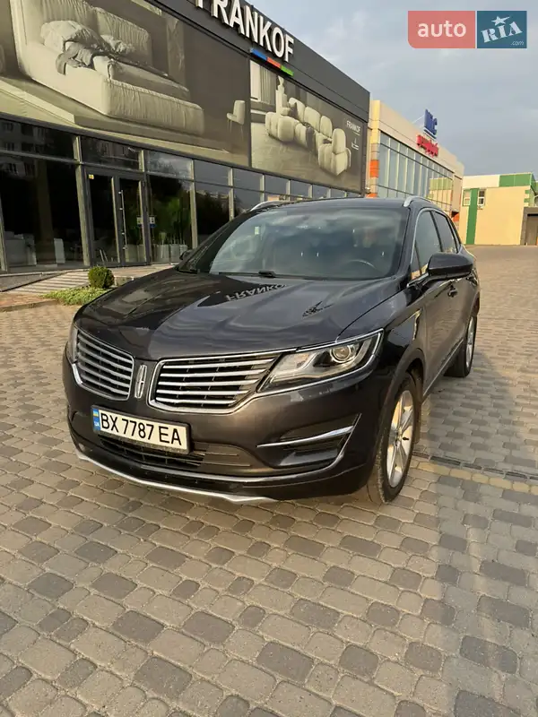 Lincoln MKC 2015