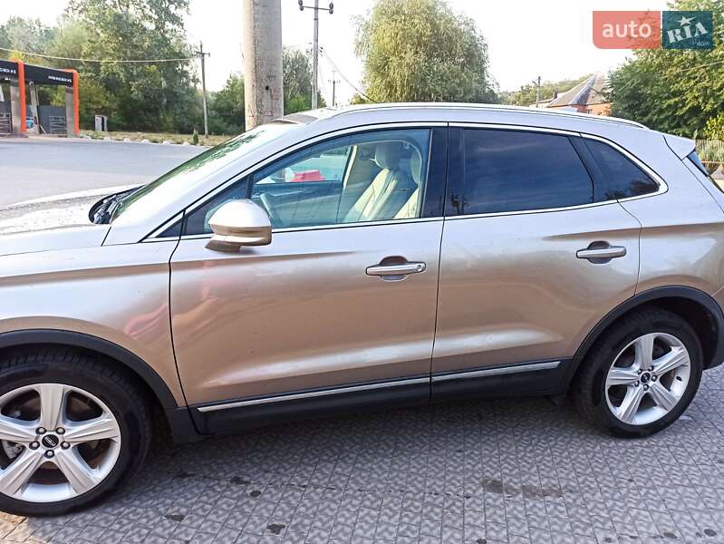 Внедорожник / Кроссовер Lincoln MKC 2018 в Полтаве