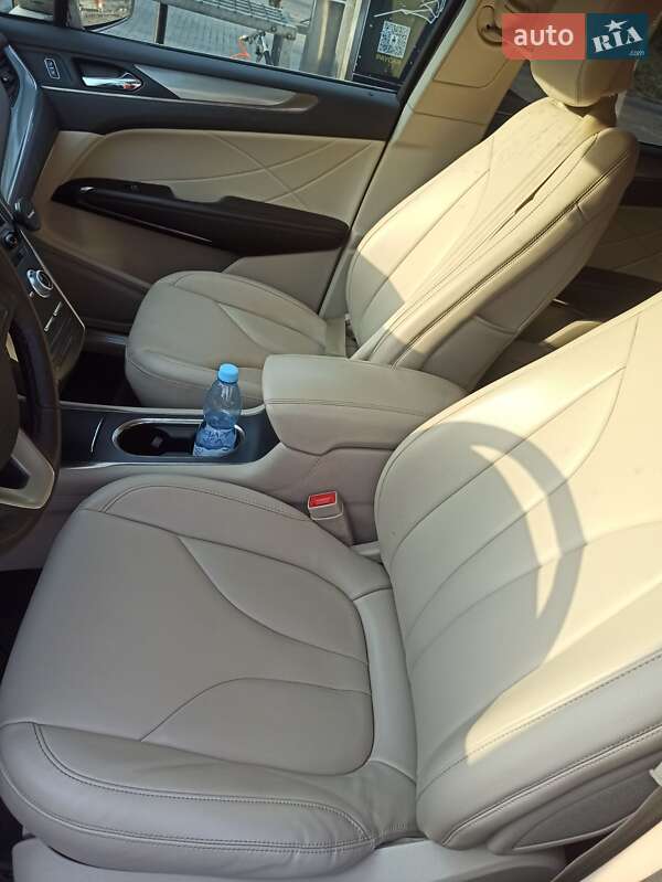 Внедорожник / Кроссовер Lincoln MKC 2018 в Полтаве