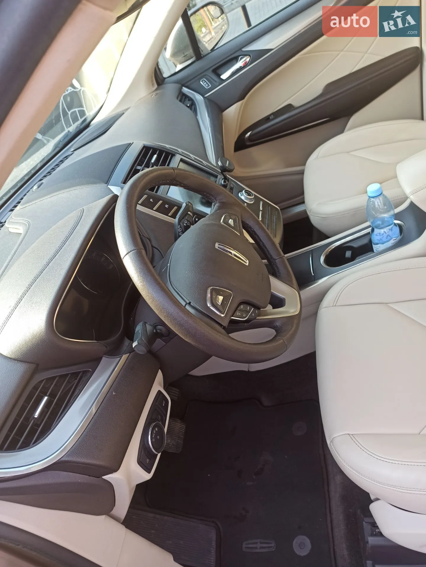 2018 Lincoln MKC - мініатюра 17