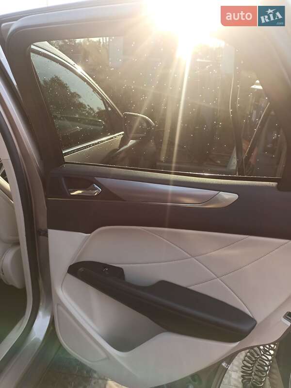 Внедорожник / Кроссовер Lincoln MKC 2018 в Полтаве