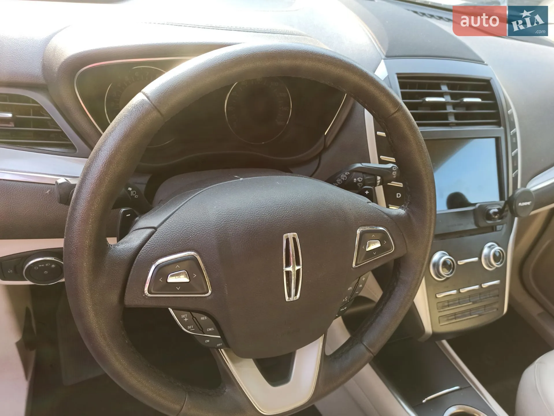 2018 Lincoln MKC - мініатюра 37