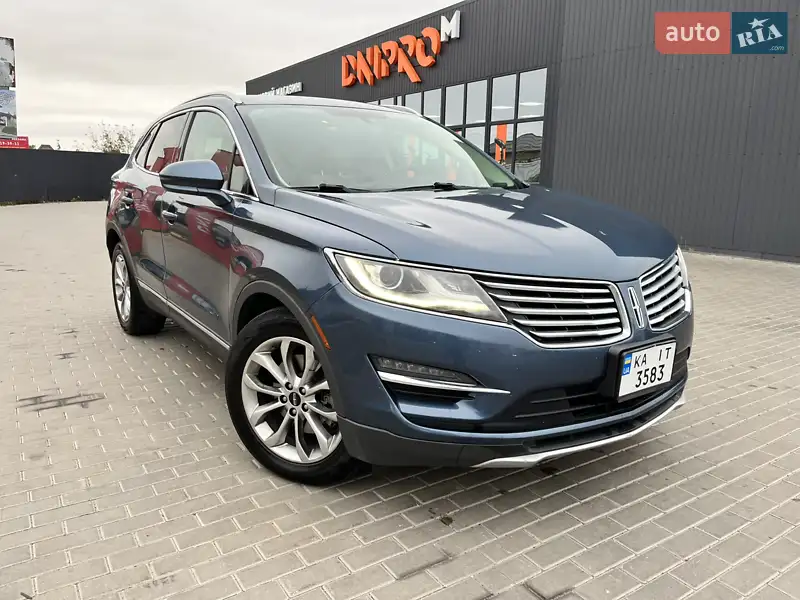 Lincoln MKC 2017