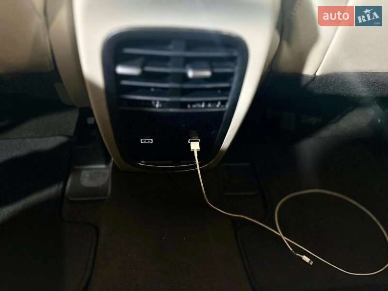 Внедорожник / Кроссовер Lincoln MKC 2019 в Львове фото 18 Внедорожник / Кроссовер Lincoln MKC 2019 в Львове