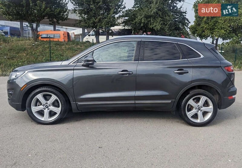 Внедорожник / Кроссовер Lincoln MKC 2016 в Хмельницком