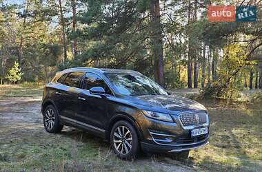 Внедорожник / Кроссовер Lincoln MKC 2018 в 