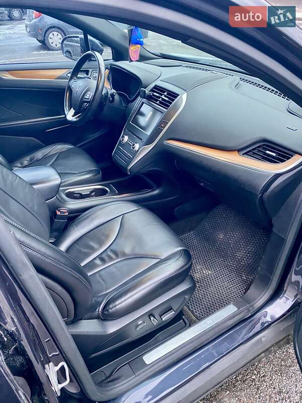 Позашляховик / Кросовер Lincoln MKC 2015 в Рівному фото 32 Позашляховик / Кросовер Lincoln MKC 2015 в Рівному