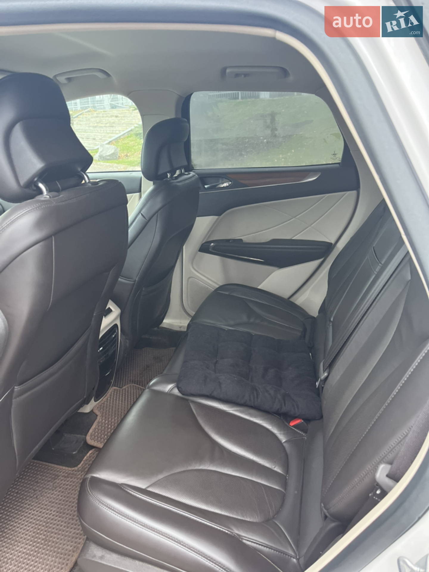 2017 Lincoln MKC - мініатюра 11