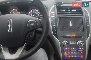 Позашляховик / Кросовер Lincoln MKC 2017 в Києві