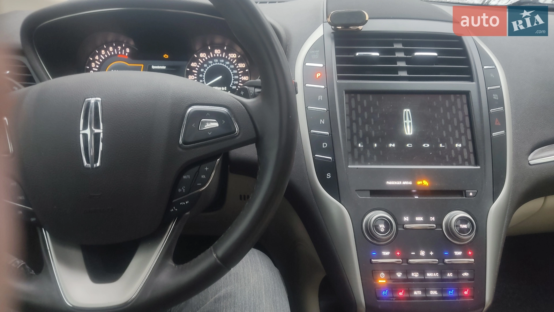 2017 Lincoln MKC - мініатюра 10