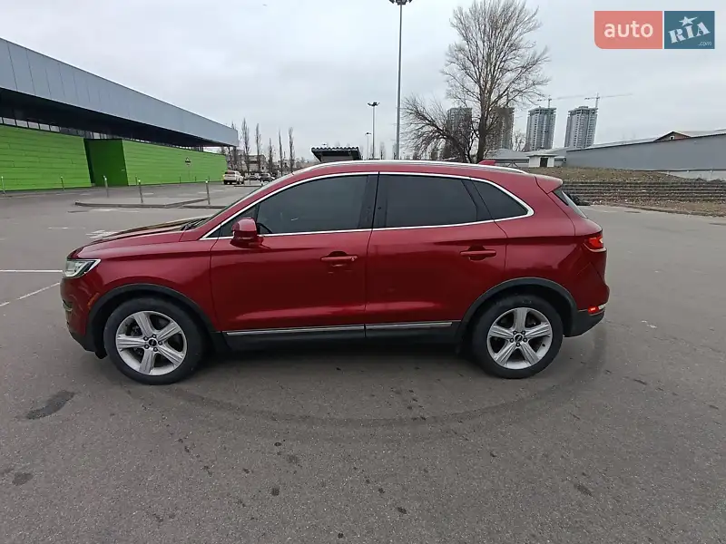 Lincoln MKC 2015