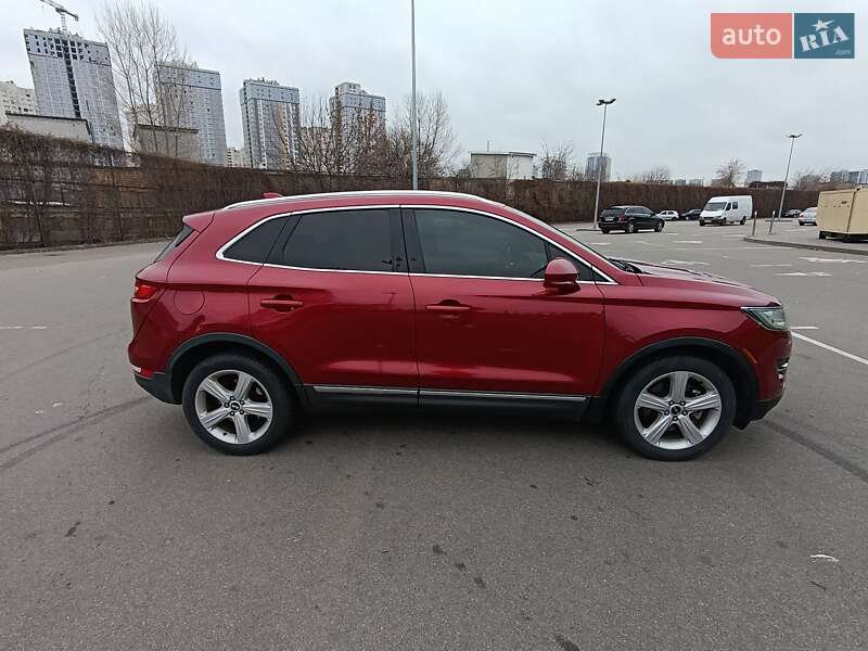 Внедорожник / Кроссовер Lincoln MKC 2015 в Киеве