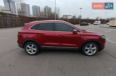 Внедорожник / Кроссовер Lincoln MKC 2015 в 