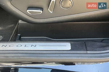 Внедорожник / Кроссовер Lincoln MKC 2015 в 