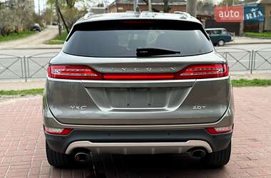 Внедорожник / Кроссовер Lincoln MKC 2016 в 