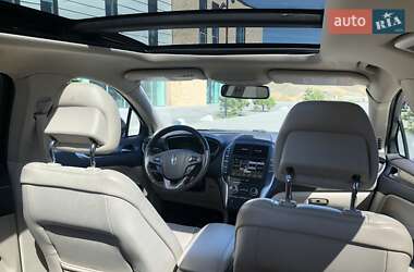 Внедорожник / Кроссовер Lincoln MKC 2016 в 