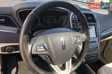 Внедорожник / Кроссовер Lincoln MKC 2016 в 