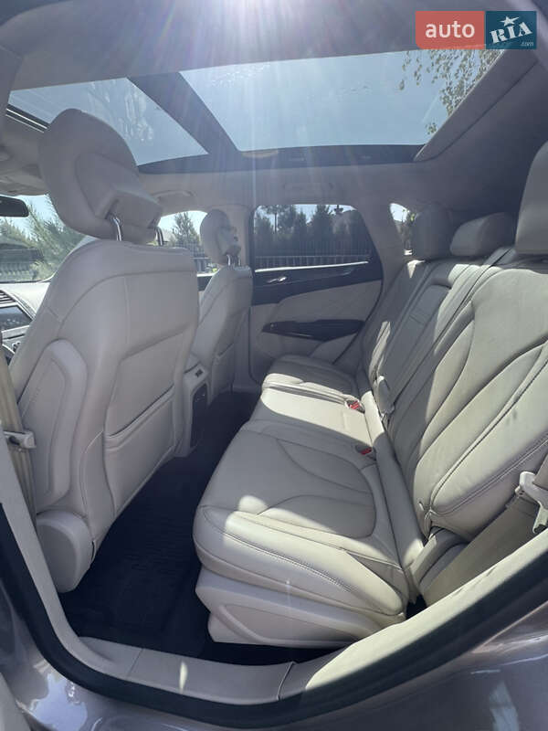 Позашляховик / Кросовер Lincoln MKC 2018 в Києві