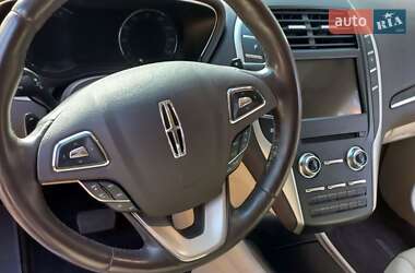 Внедорожник / Кроссовер Lincoln MKC 2018 в 