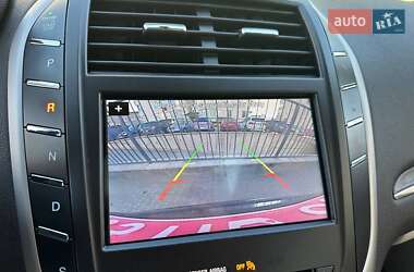 Внедорожник / Кроссовер Lincoln MKC 2017 в 