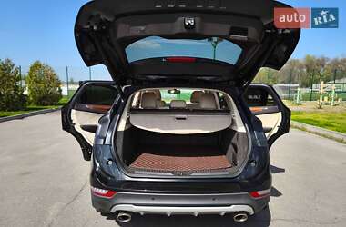 Позашляховик / Кросовер Lincoln MKC 2014 в 