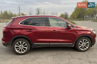 Позашляховик / Кросовер Lincoln MKC 2014 в 