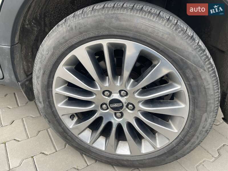Позашляховик / Кросовер Lincoln MKC 2014 в Ковелі