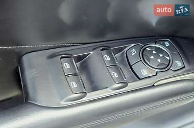 Позашляховик / Кросовер Lincoln MKC 2014 в 