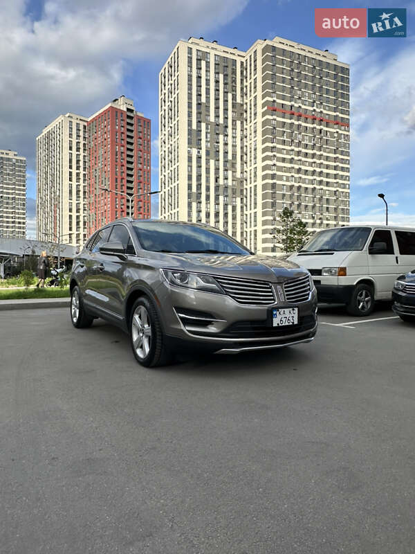 Позашляховик / Кросовер Lincoln MKC 2017 в Києві