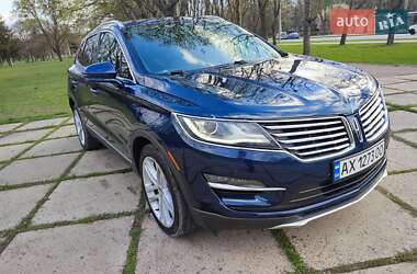 Позашляховик / Кросовер Lincoln MKC 2017 в 