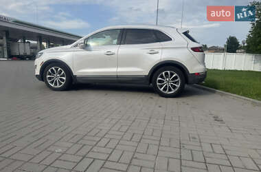 Внедорожник / Кроссовер Lincoln MKC 2016 в 