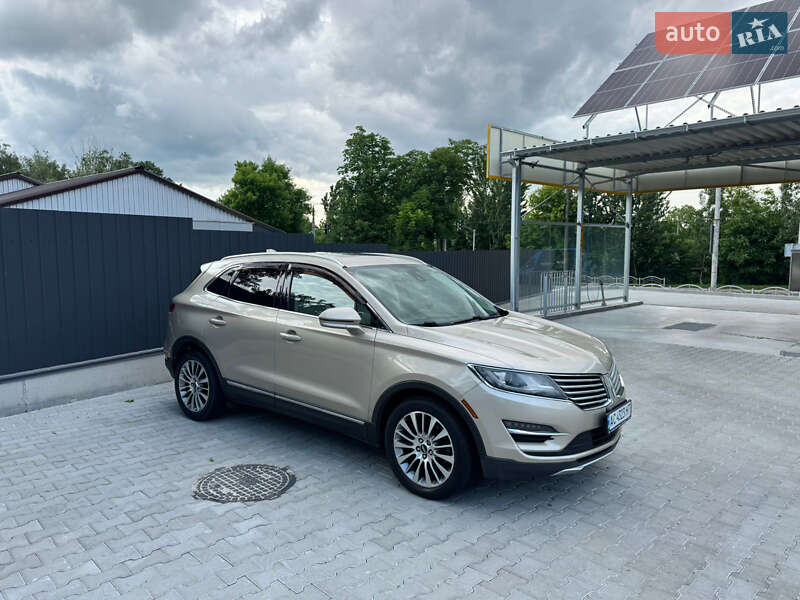 Внедорожник / Кроссовер Lincoln MKC 2016 в Луцке