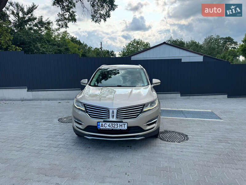 Внедорожник / Кроссовер Lincoln MKC 2016 в Луцке