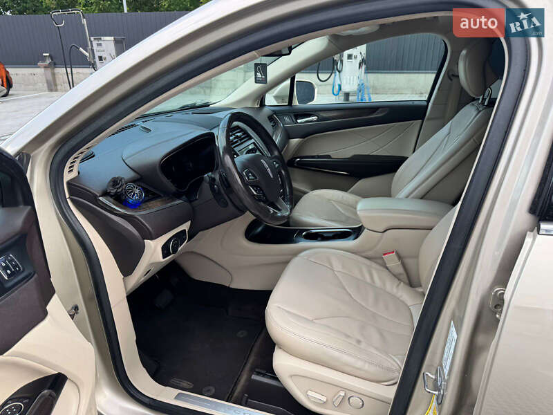 Внедорожник / Кроссовер Lincoln MKC 2016 в Луцке