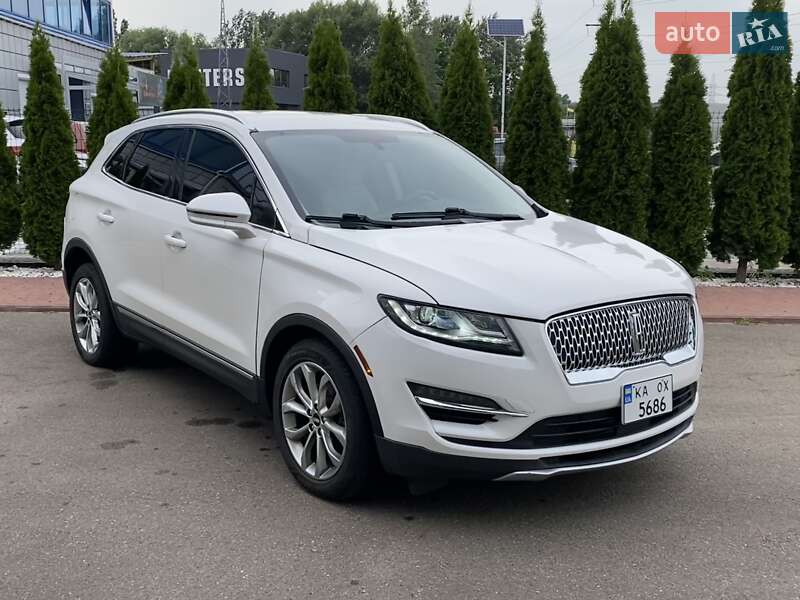 Lincoln MKC 2019