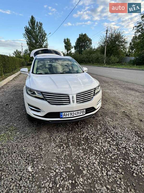 Внедорожник / Кроссовер Lincoln MKC 2014 в 