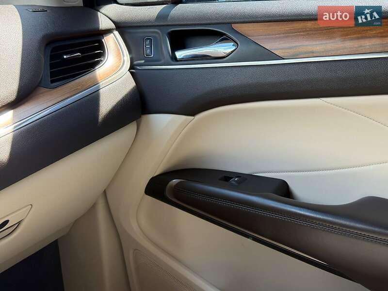 Внедорожник / Кроссовер Lincoln MKC 2014 в Ровно