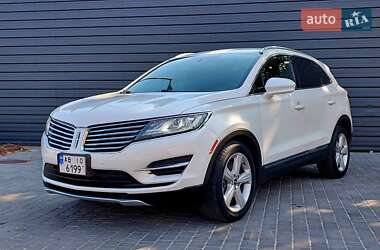 Внедорожник / Кроссовер Lincoln MKC 2015 в 