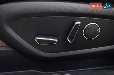 Внедорожник / Кроссовер Lincoln MKC 2015 в 