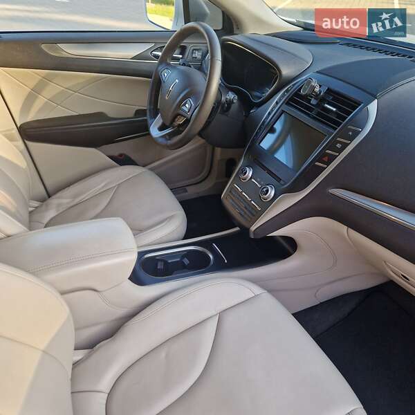 Внедорожник / Кроссовер Lincoln MKC 2016 в Виннице