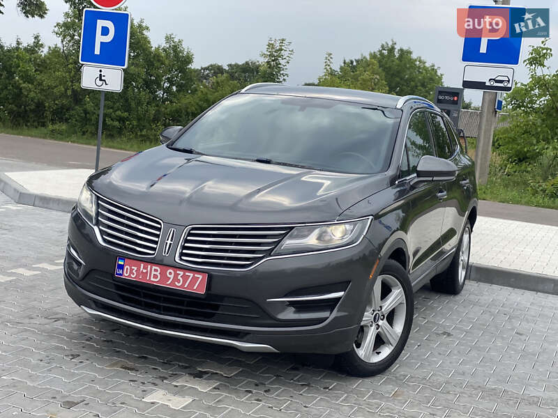 Lincoln MKC 2017