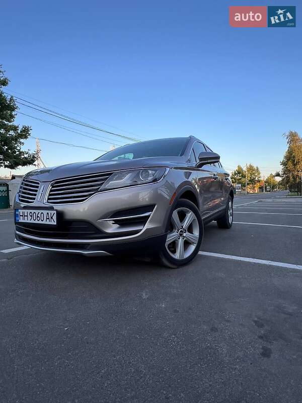 Внедорожник / Кроссовер Lincoln MKC 2017 в Белгороде-Днестровском