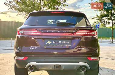 Внедорожник / Кроссовер Lincoln MKC 2018 в 