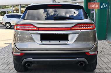 Внедорожник / Кроссовер Lincoln MKC 2018 в 