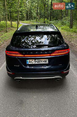 Внедорожник / Кроссовер Lincoln MKC 2014 в 