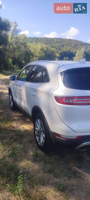 Внедорожник / Кроссовер Lincoln MKC 2019 в Лохвице фото 5 Внедорожник / Кроссовер Lincoln MKC 2019 в Лохвице