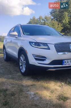 Внедорожник / Кроссовер Lincoln MKC 2019 в 
